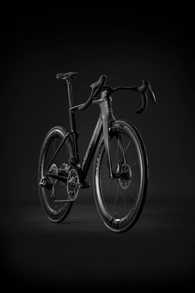 Merida REACTO 10K (2027) aero шосейний велосипед SRAM Red AXS 2x12, колір black/mineral gold, розмір M (174-185 см) A62711A00019 фото