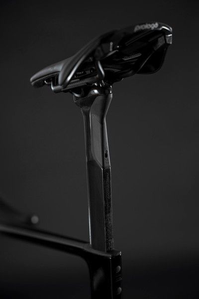 Merida REACTO 10K (2027) aero шосейний велосипед SRAM Red AXS 2x12, колір black/mineral gold, розмір M (174-185 см) A62711A00019 фото