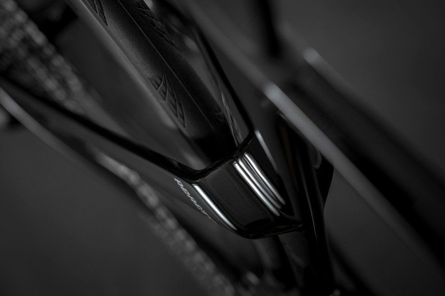 Merida REACTO 10K (2027) aero шосейний велосипед SRAM Red AXS 2x12, колір black/mineral gold, розмір M (174-185 см) A62711A00019 фото
