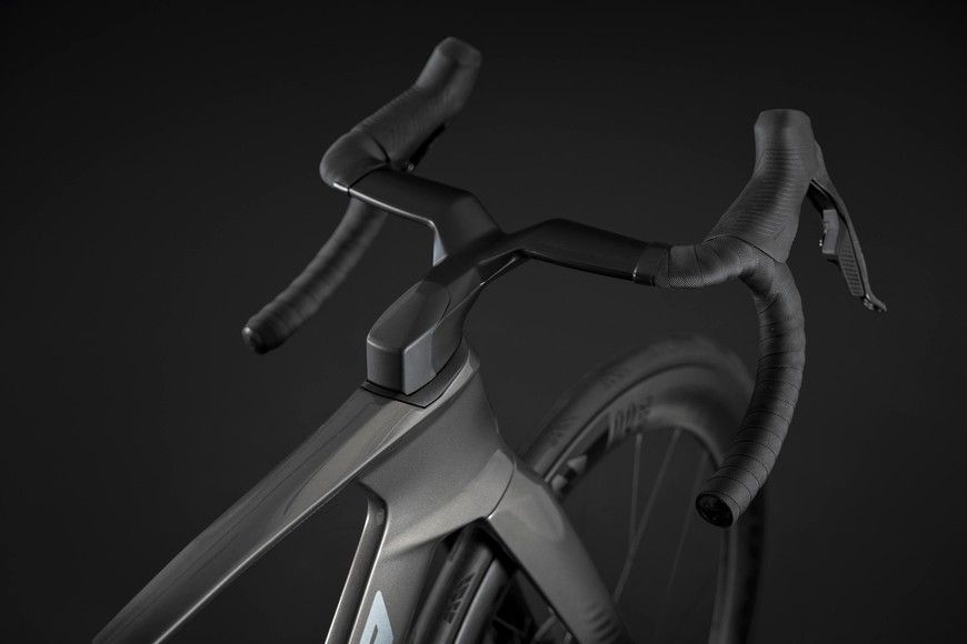 Merida REACTO 10K (2027) aero шосейний велосипед SRAM Red AXS 2x12, колір black/mineral gold, розмір M (174-185 см) A62711A00019 фото